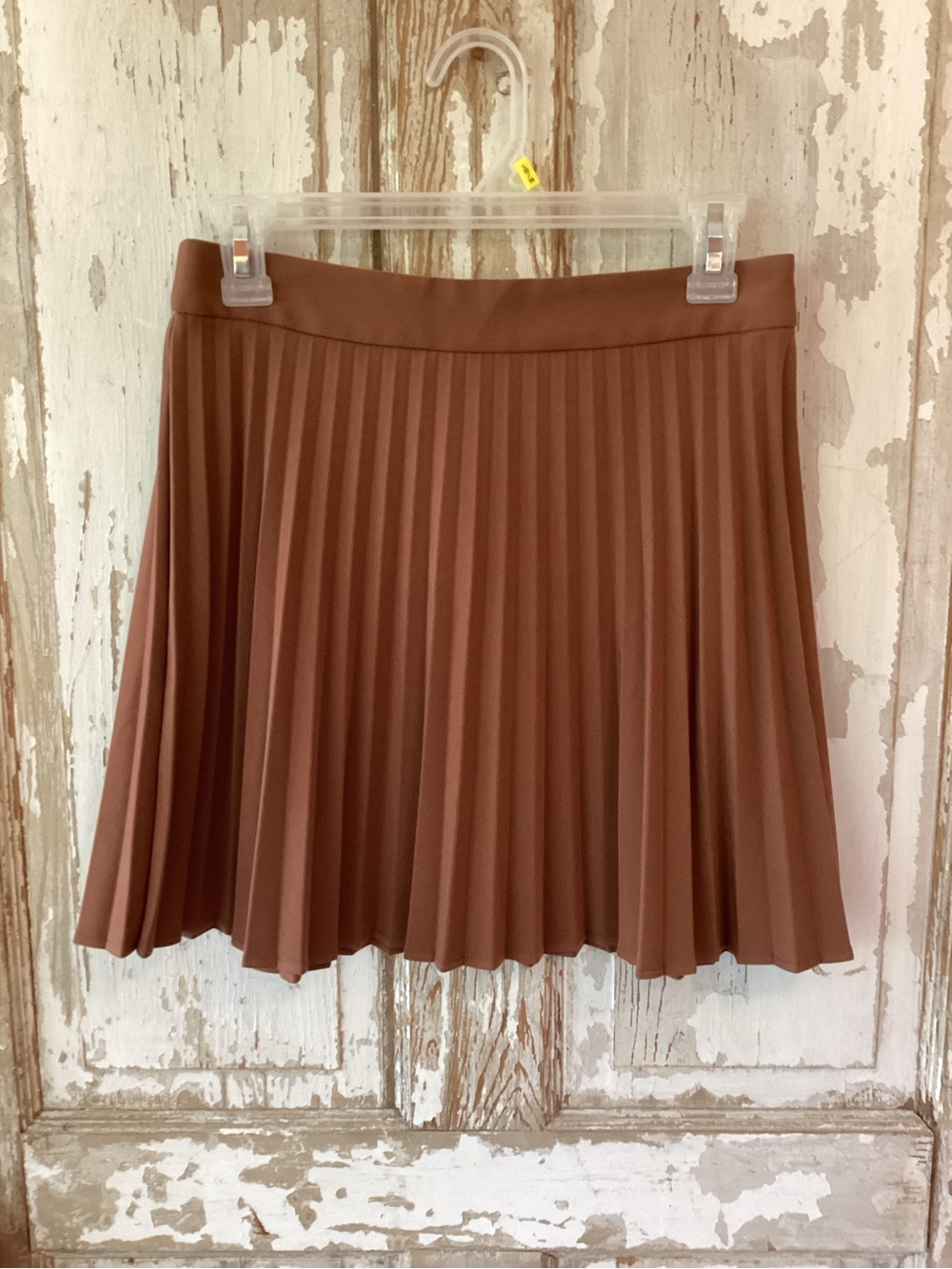 Aritzia Sunday Best Tabby Pleated Skirt - Epicurean Brown - Size 6